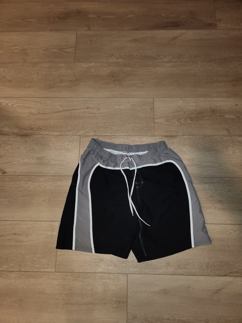 Vintage Y2K Nike Black Sportswear Nylon Men's Size XL Swim Shorts Good Condition